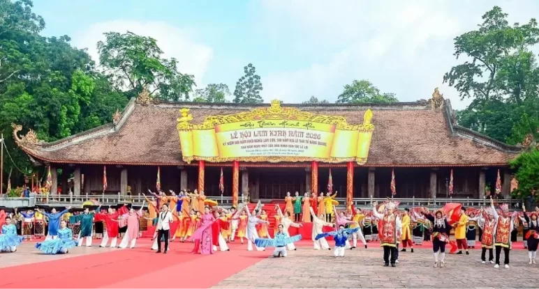 Hào Khí Lam Sơn - Đất Thiêng Vang Bóng Bậc Minh Quân