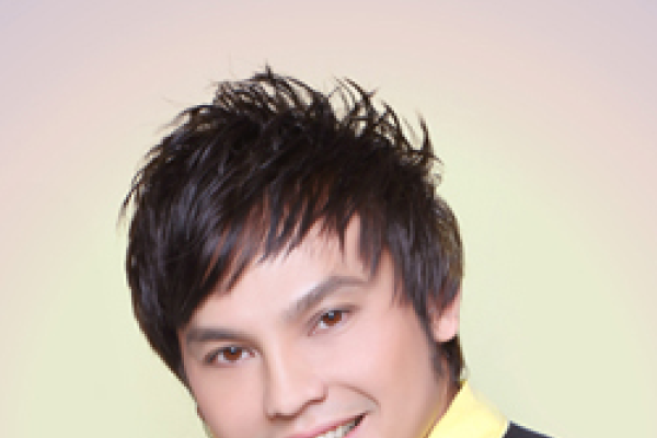 Showbiz Việt chúc mừng NSƯT Kim Tiểu Long
