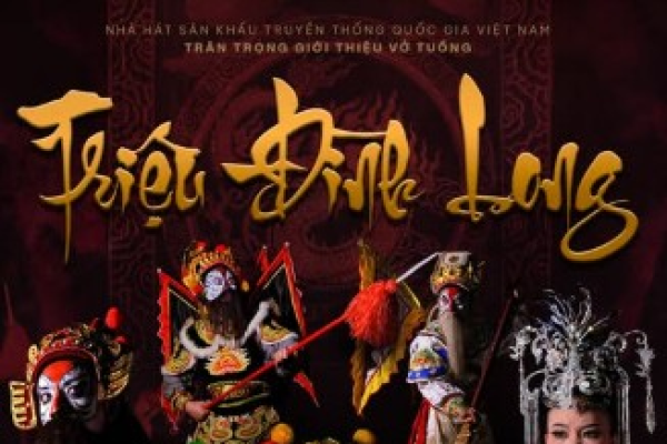 TUỒNG CỔ “TRIỆU ĐÌNH LONG CỨU CHÚA”